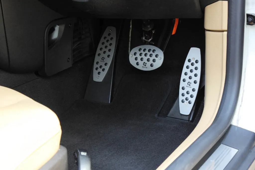 3D Design Mini Cooper Aluminum Pedal Set - AT