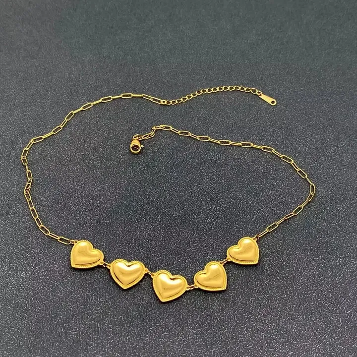 5 Glossy Heart Linked 18K Gold Plated Stainless Steel Necklace)