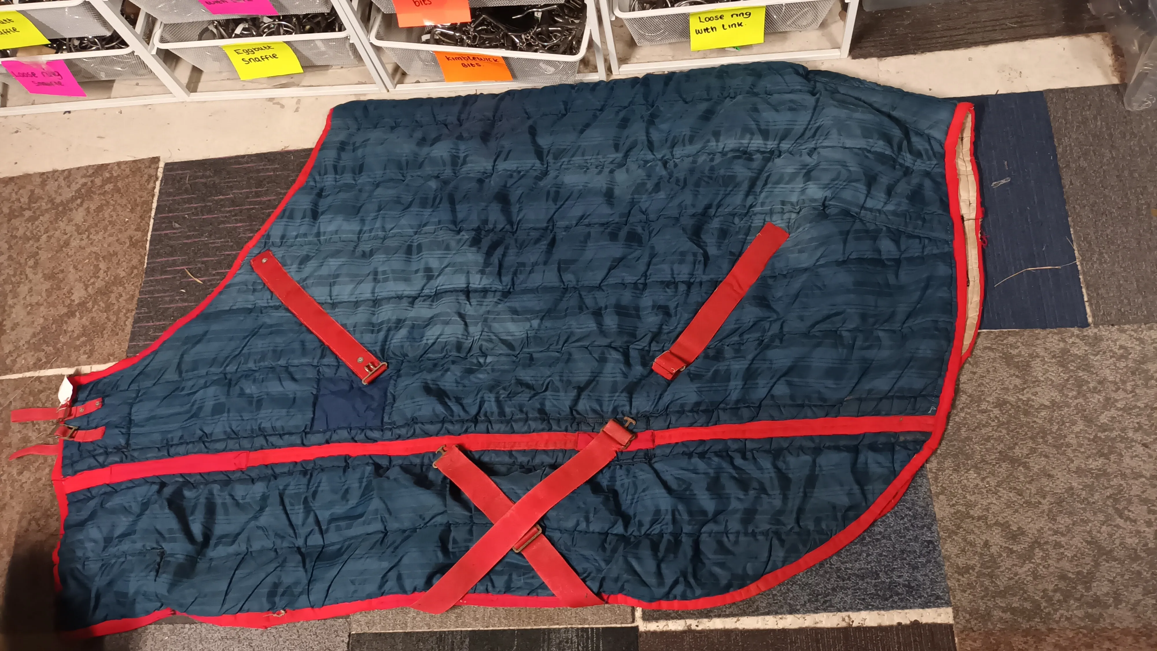 5'6 heavy stable rug, used condition