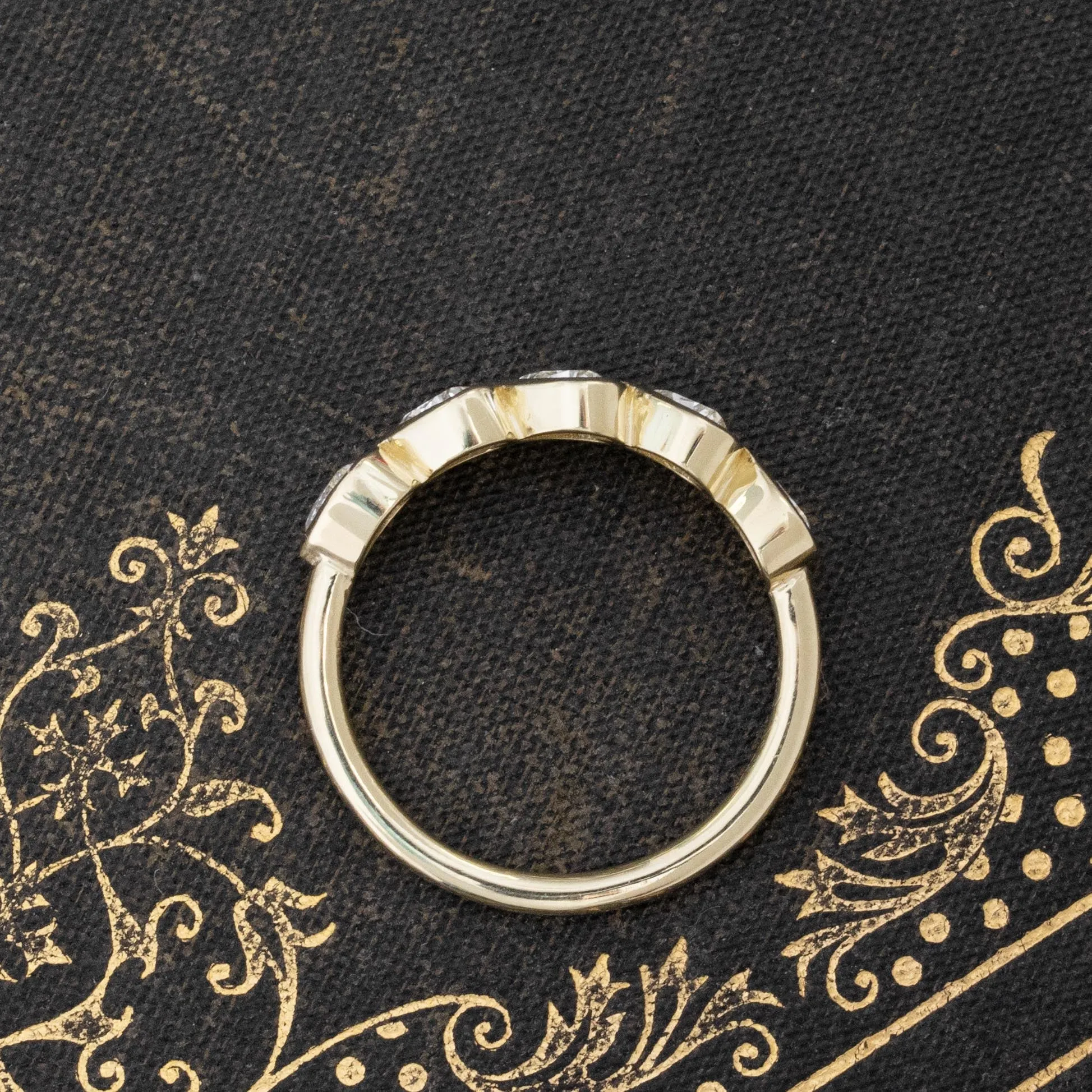 .96ctw Heart Cut Diamond Bezel 5-Stone Band