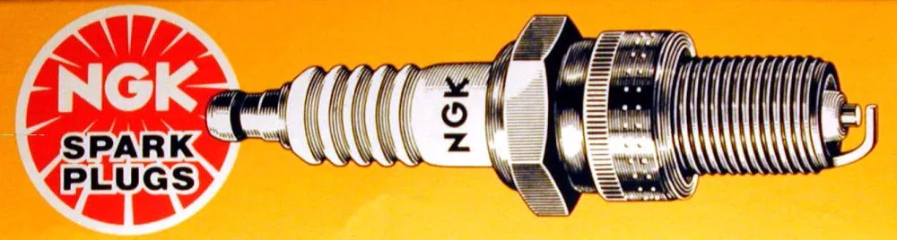 B5HS NGK Spark Plug    -    Set of 4     -    4210  -  Fast Tracked Shipping
