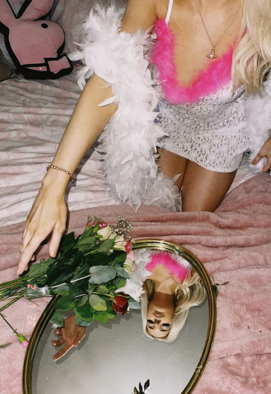BRIGHT PINK FLUFF NIGHTIE