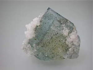 Calcite on Fluorite, Bethel Level Annabel Lee Mine, Ozark-Mahoning Company, Harris Creek District, Southern Illinois, Mined c. 1986-1990, Tolonen Collection, Miniature 2.0 x 5.0 x 7.0 cm, $125.  Online 1/13. SOLD.