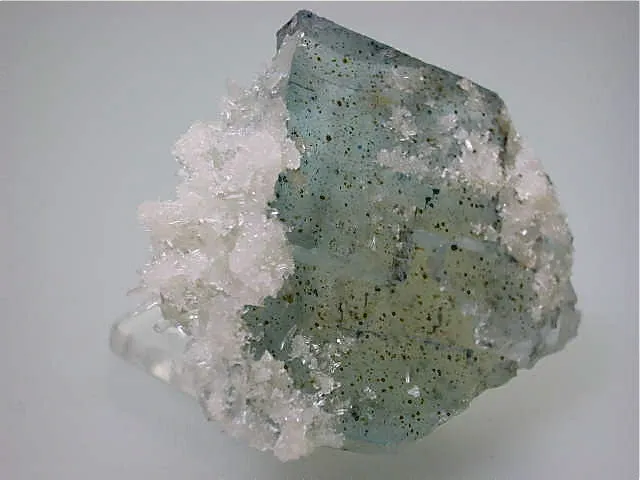 Calcite on Fluorite, Bethel Level Annabel Lee Mine, Ozark-Mahoning Company, Harris Creek District, Southern Illinois, Mined c. 1986-1990, Tolonen Collection, Miniature 2.0 x 5.0 x 7.0 cm, $125.  Online 1/13. SOLD.