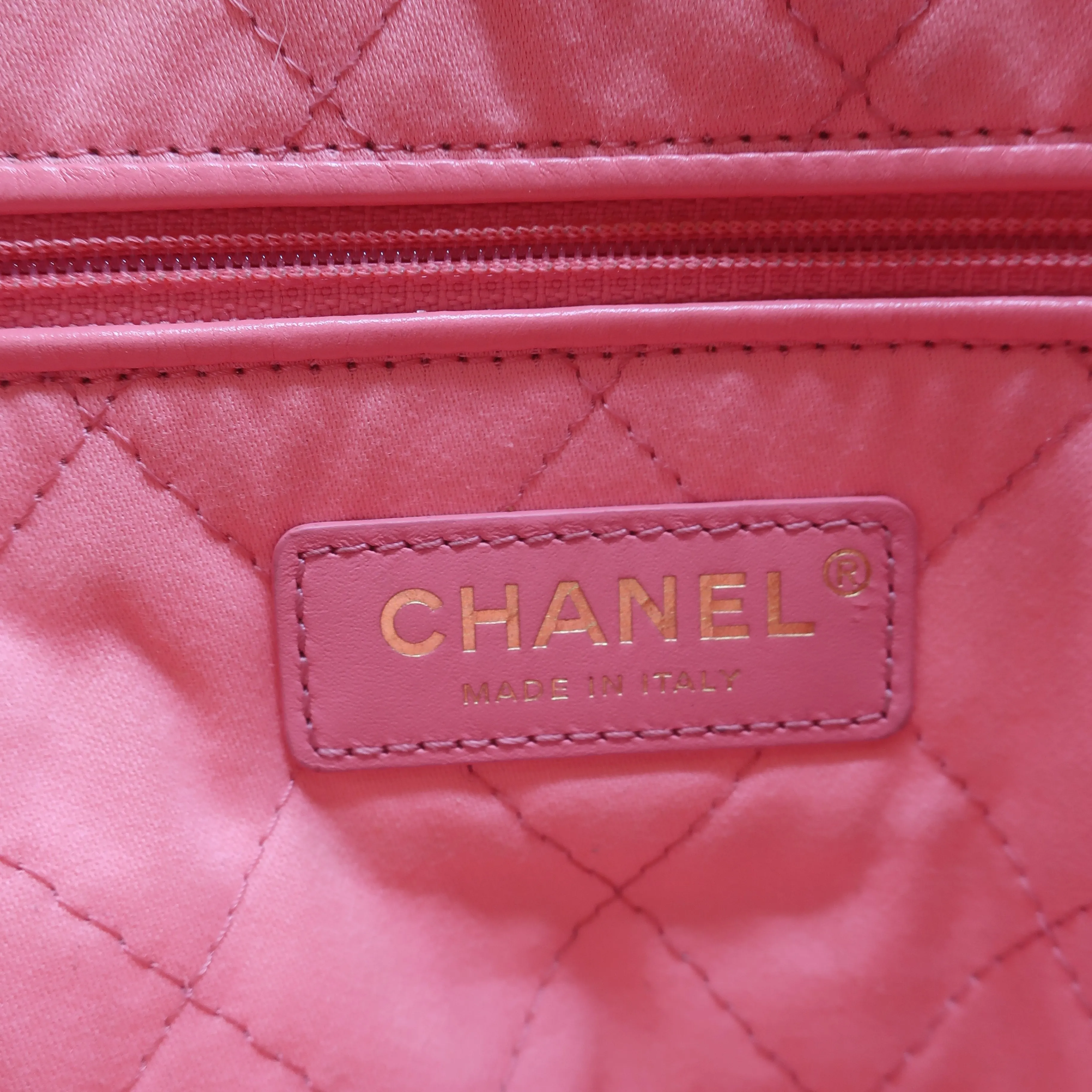 Chanel 22 Small Shoulder Bag Pink Quilted Leather