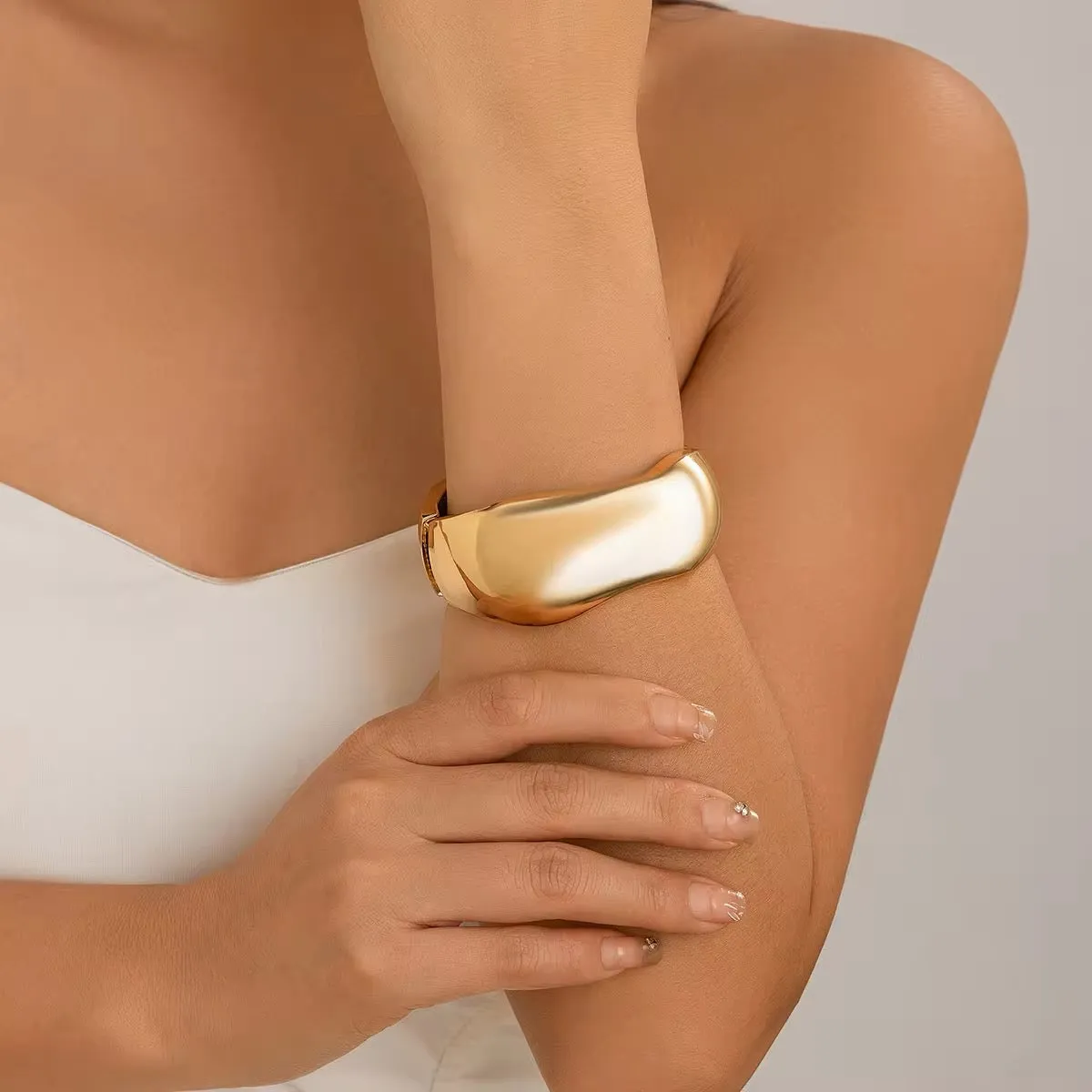 Classic Exaggerated Smooth Glossy Metal Wide Bangles Bracelet
