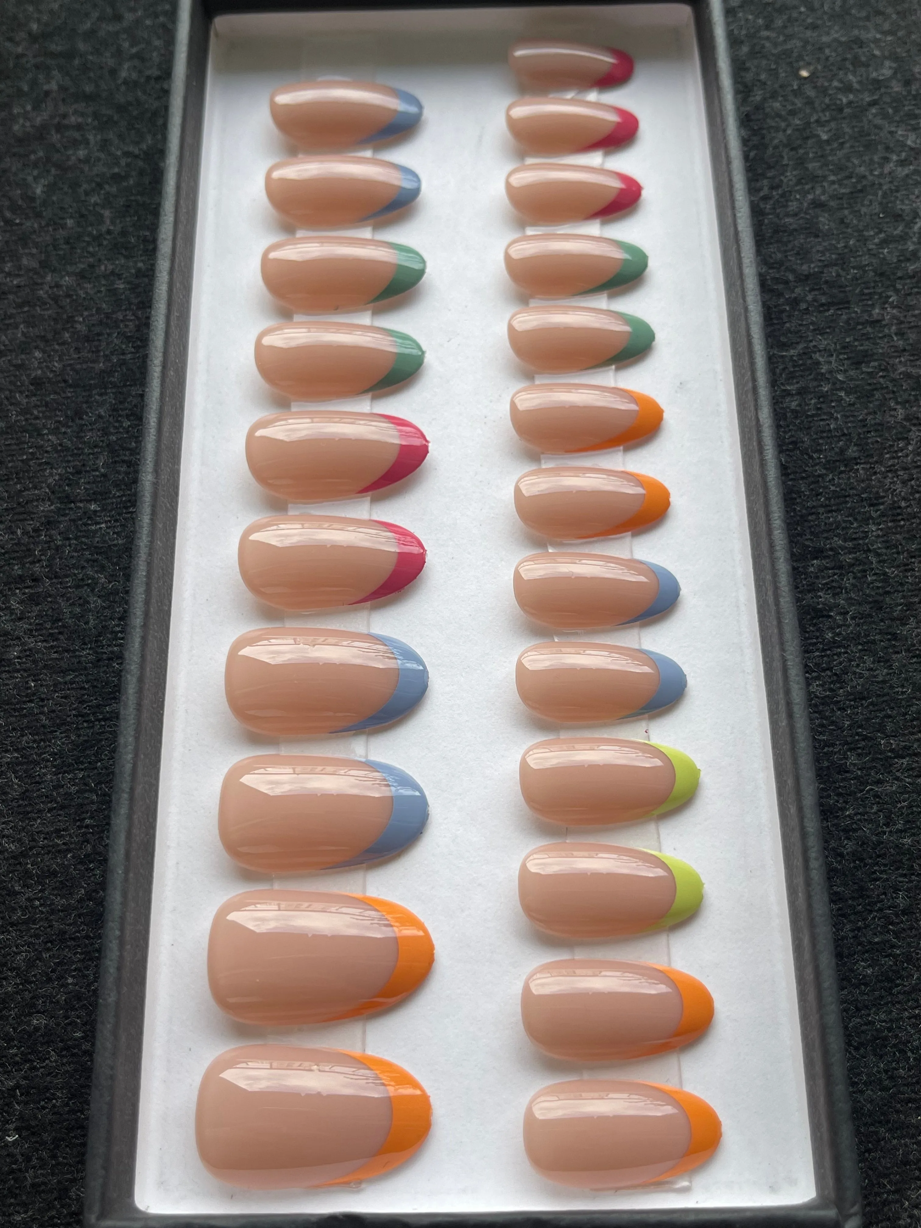 Colored French - Glossy Almond