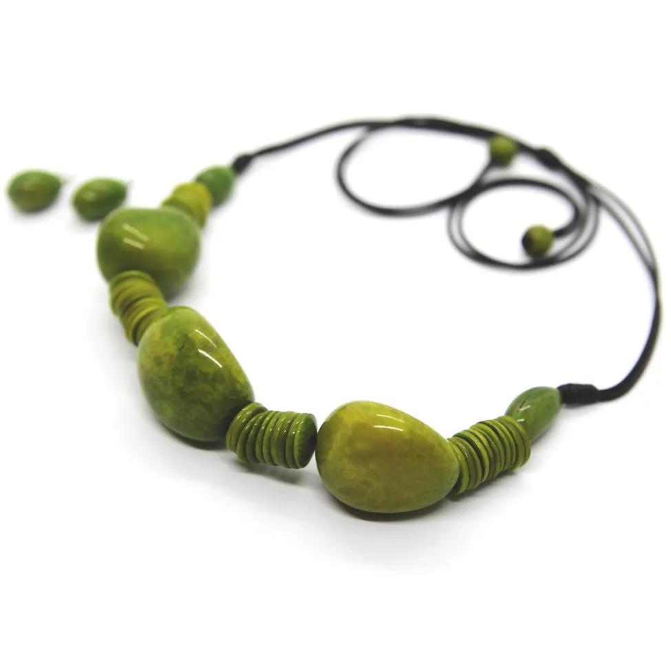 Earthy: Olive Green 3 Tagua Hearts Necklace Set