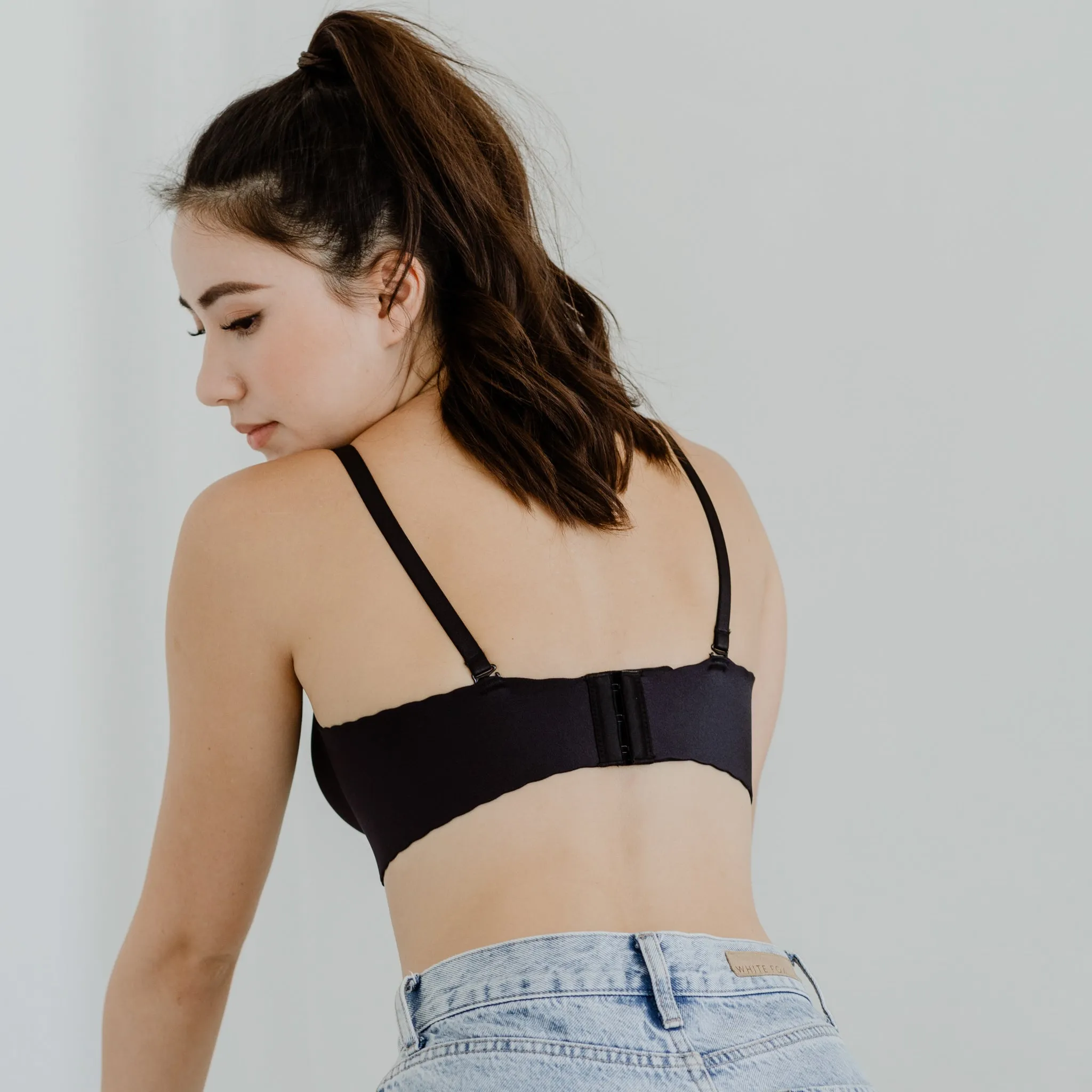 Entice Me! V2.0 Seamless Push Up Wireless Bra in Glossy Black (Size L & XL Only)