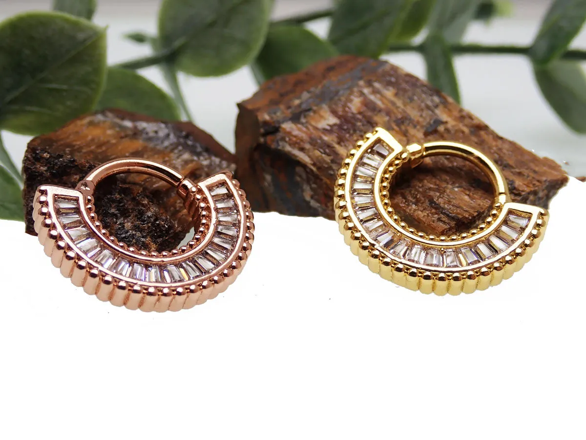 Fan Clicker with CZ Stones 16g