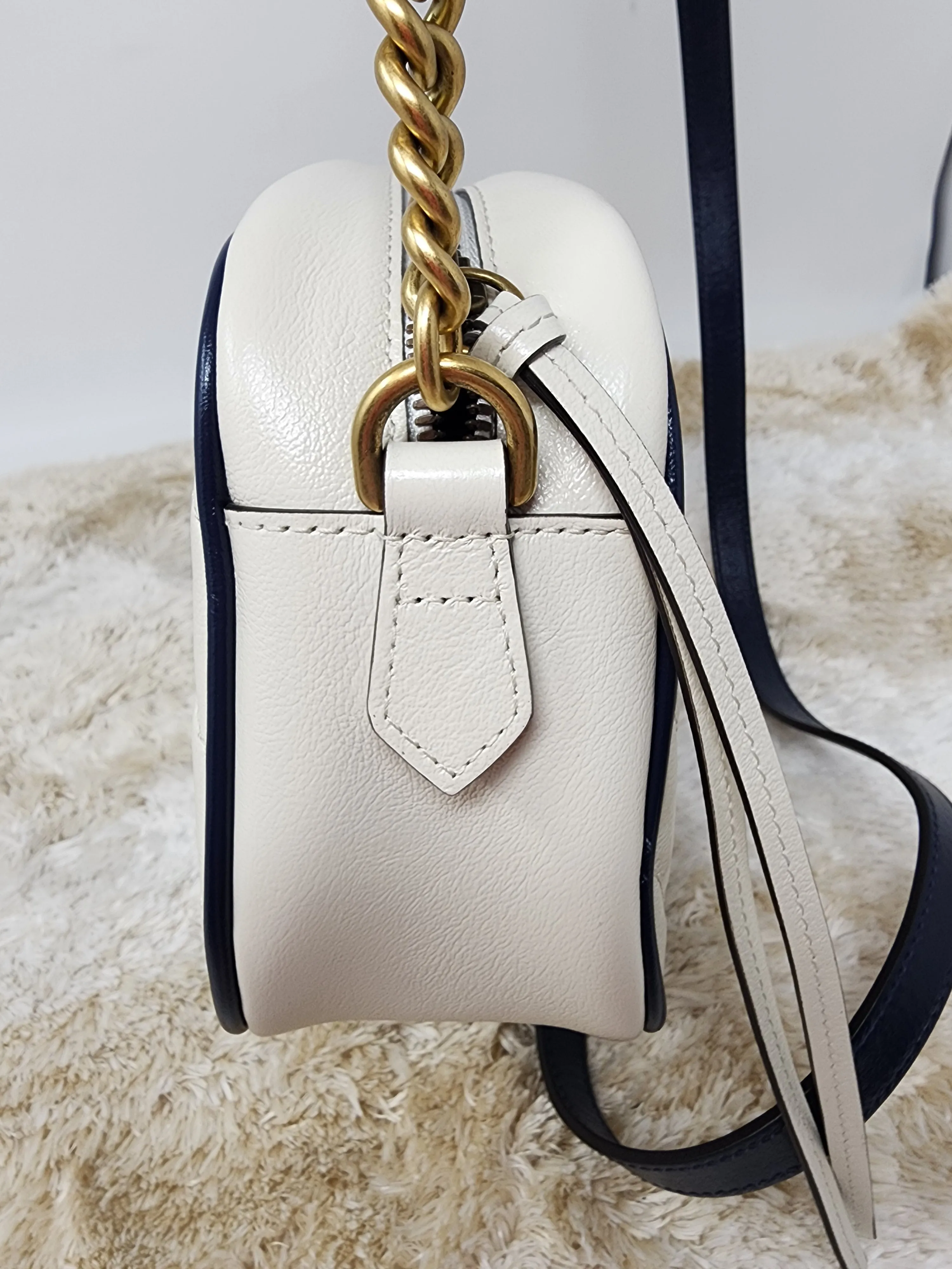 GUCCI MARMONT WHITE/ NAVY SMALL CROSSBODY