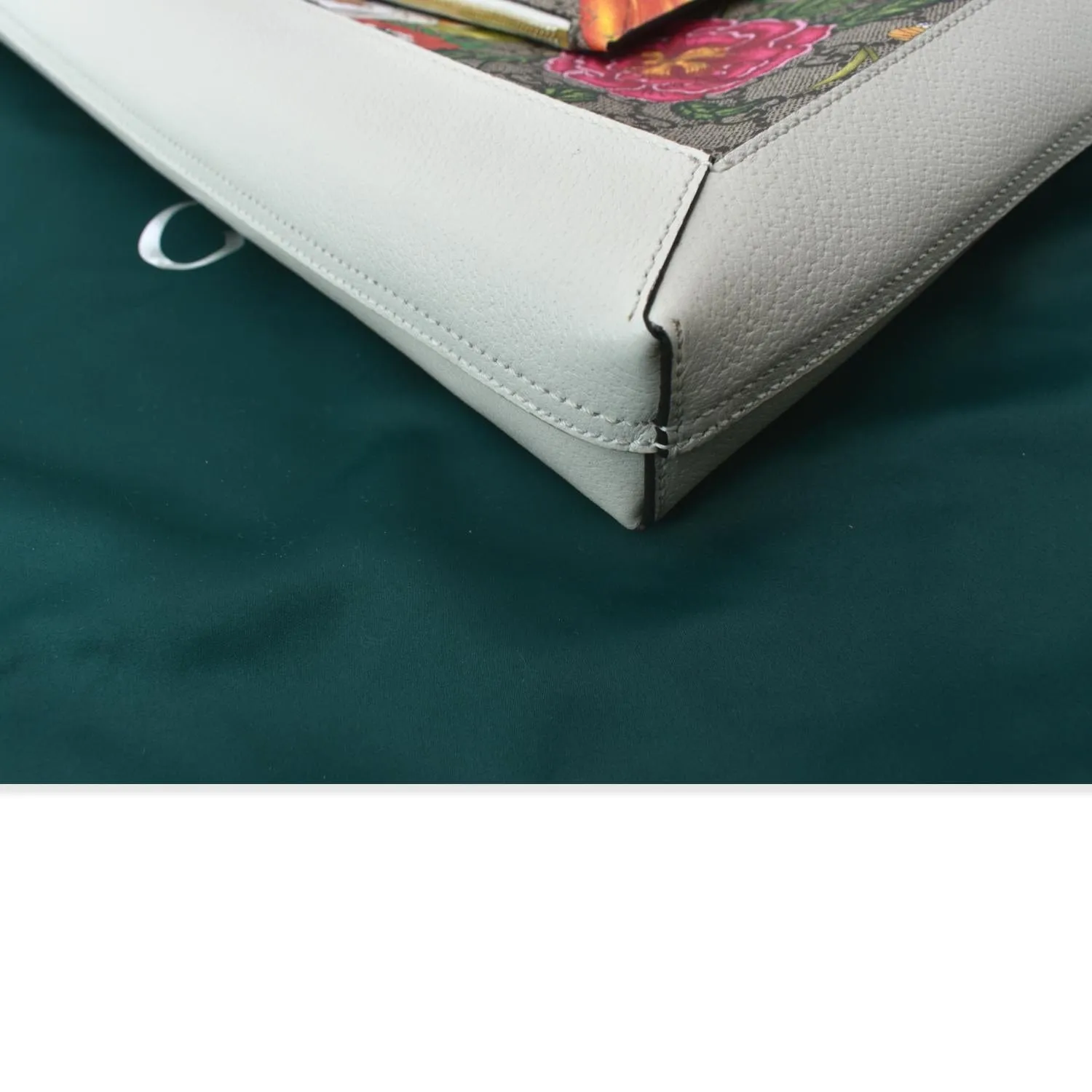 GUCCI Ophidia GG Flora Vertical Shopping Tote Bag White 519335
