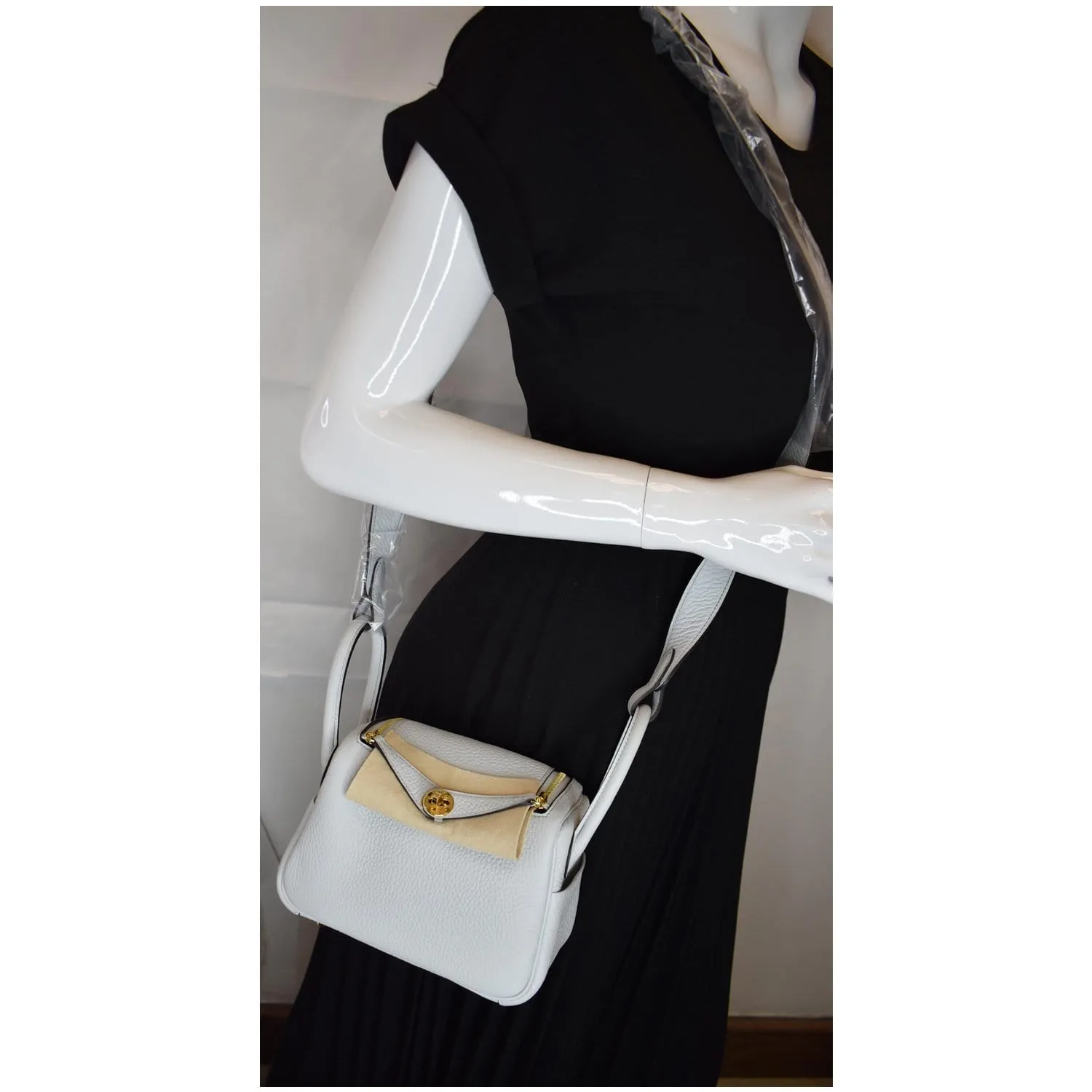 HERMES Mini lindy Bag