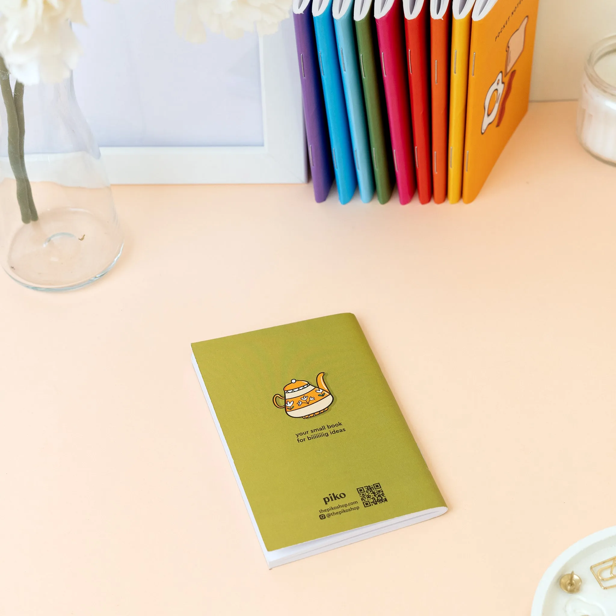 Illustrated Pocket Notebooks / Pack of 10