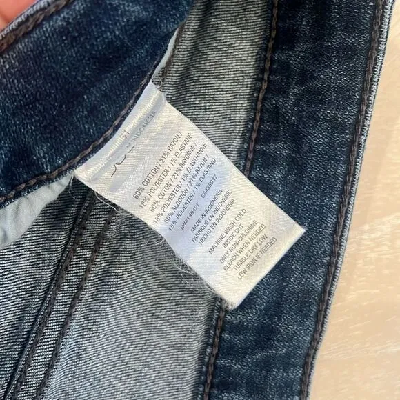 Joe’s Stretchy Boot Cut Jeans Size 31pp