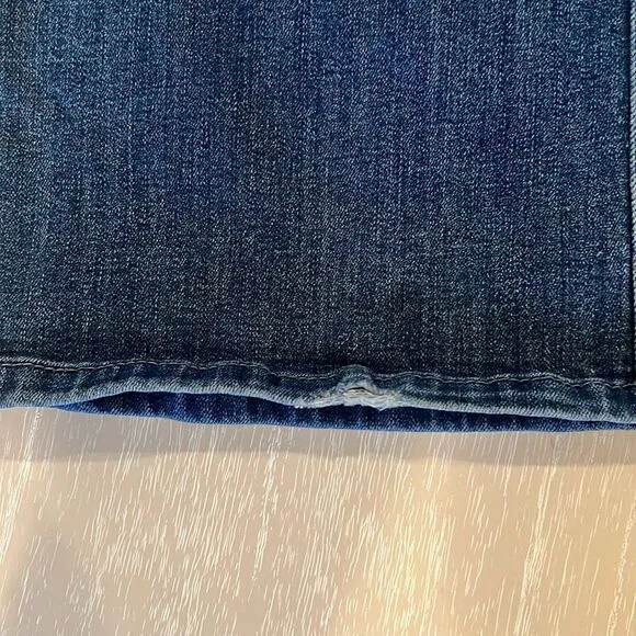 Joe’s Stretchy Boot Cut Jeans Size 31pp