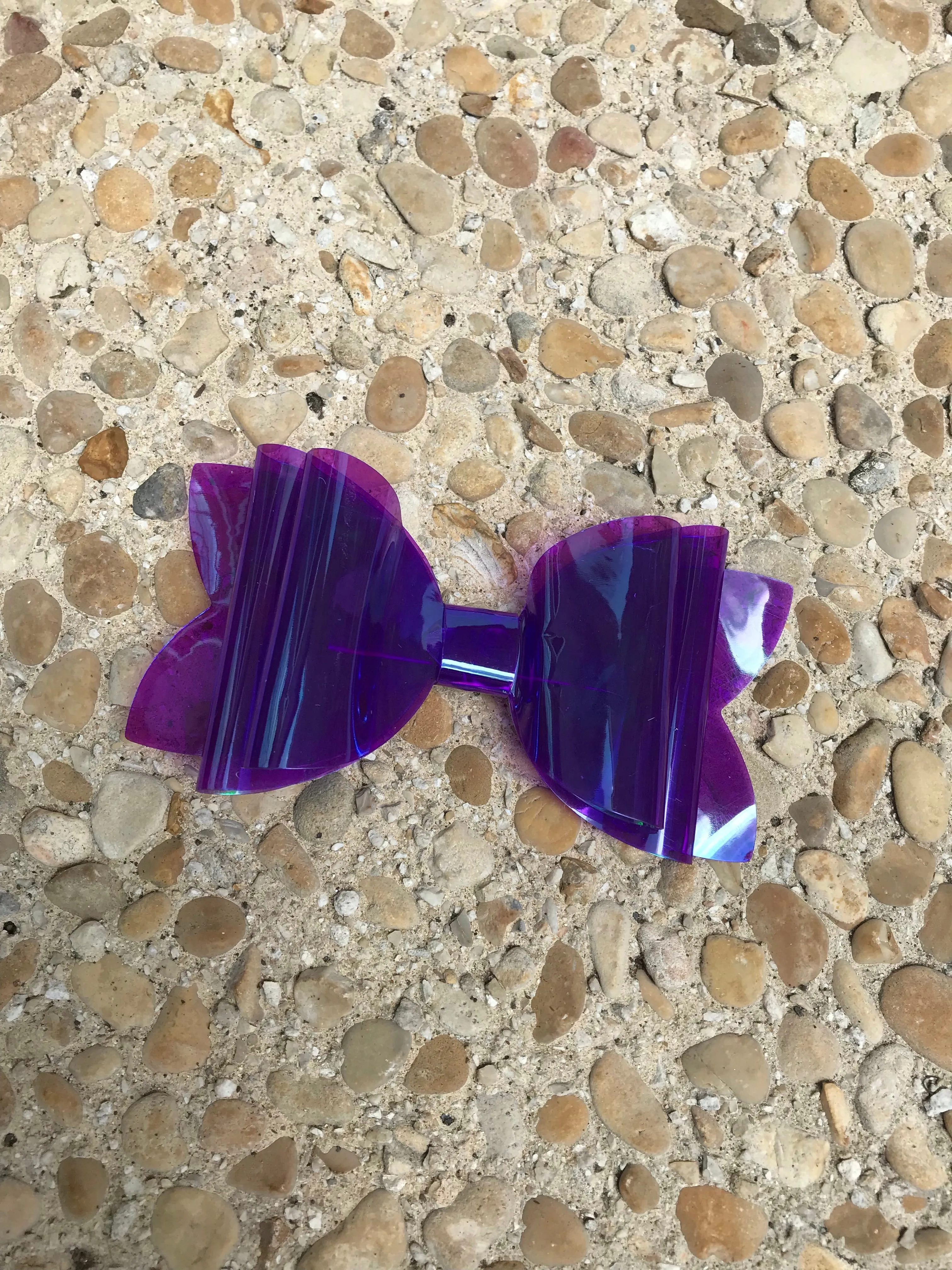 Large Purple Glossy Pool Bow