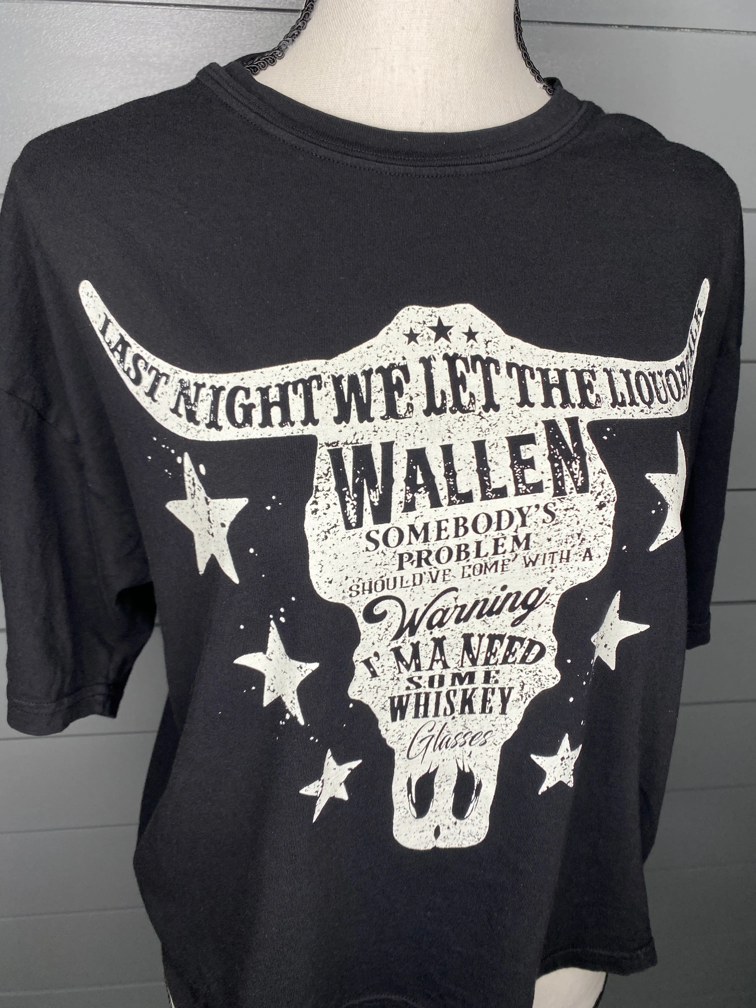 Last Night Black Wallen Long Cropped Tee