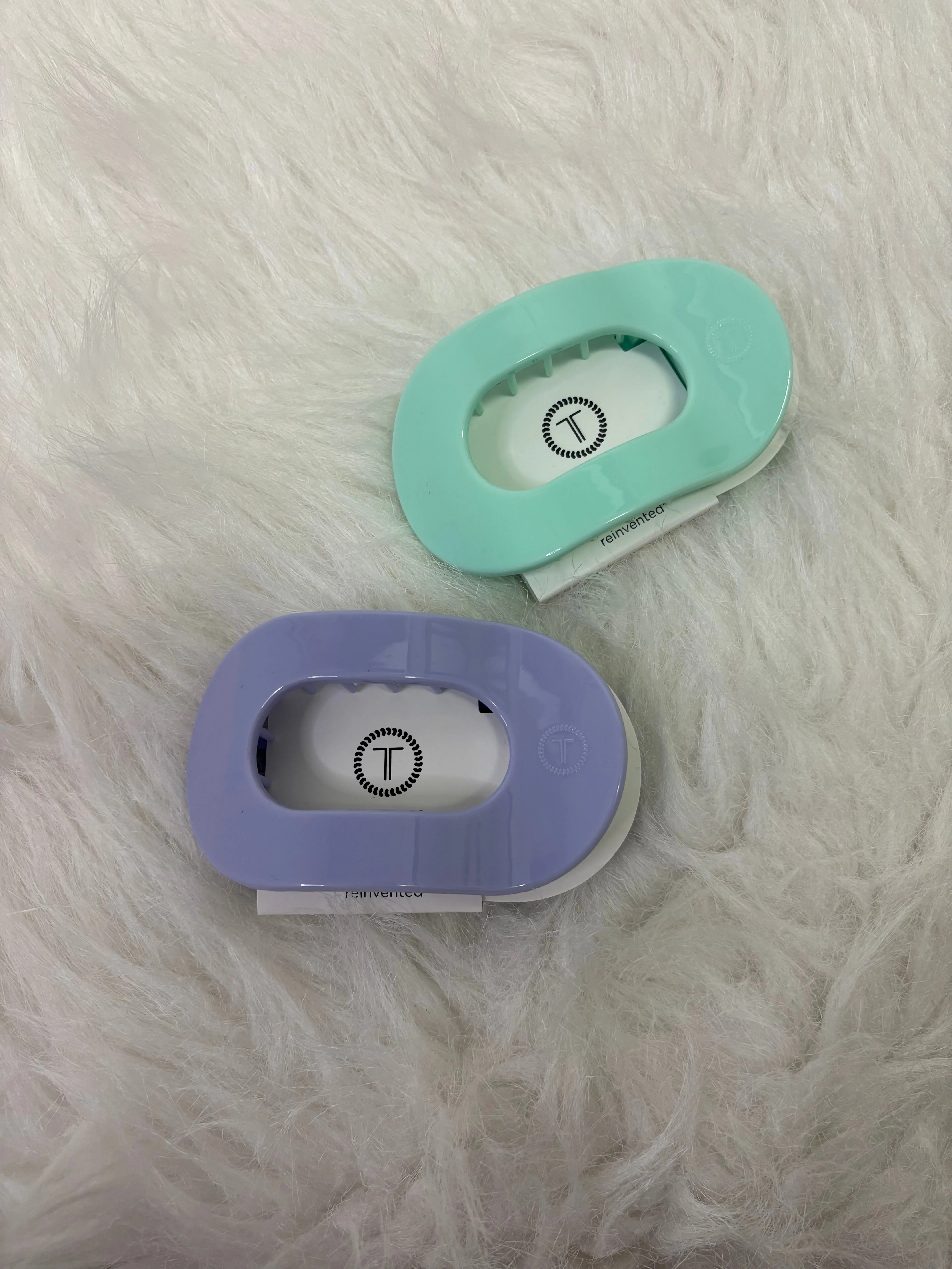 Medium Flat Round Teleties Clip