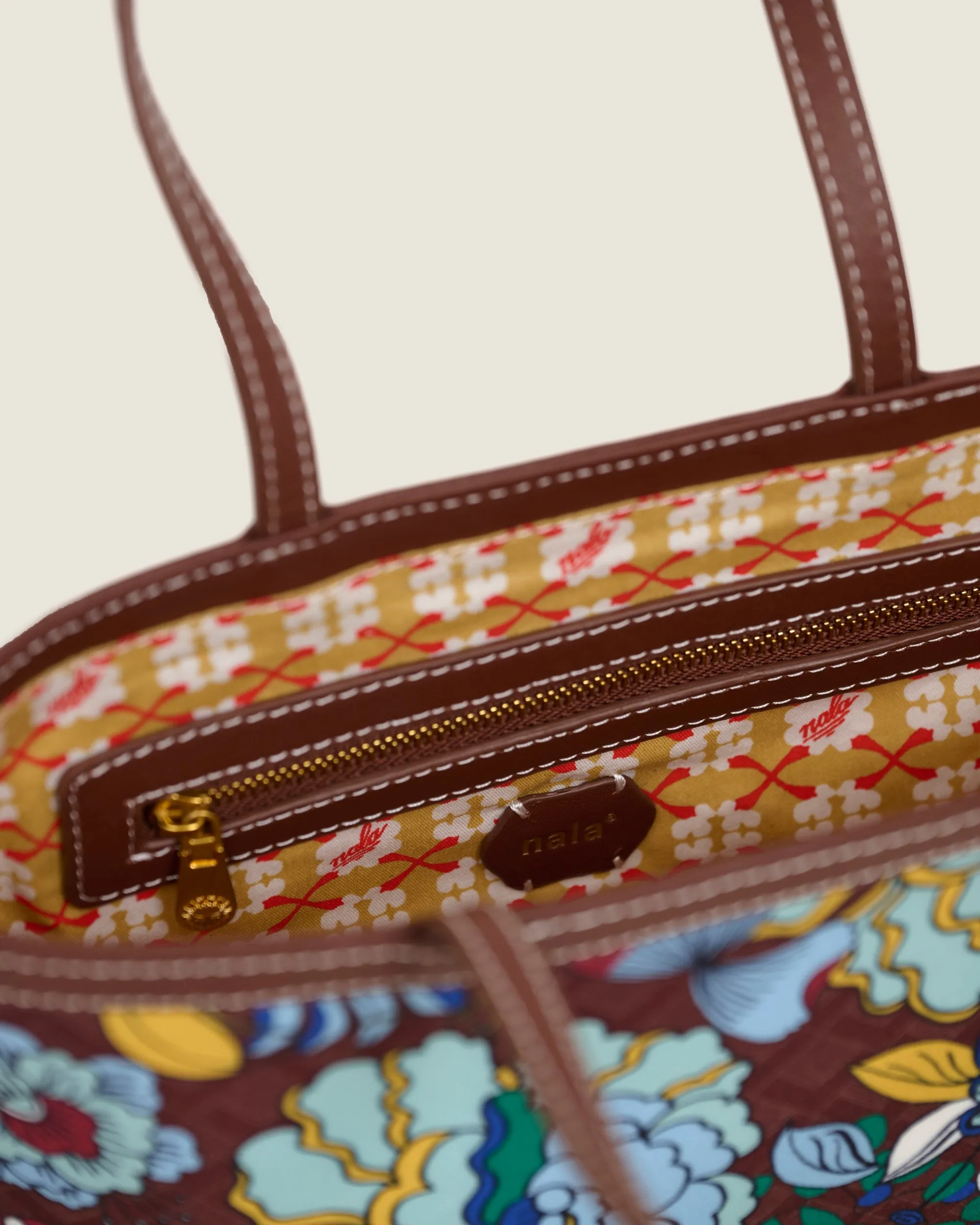 Mini Nina (Leather)  - Mandi Bunga Chocolate