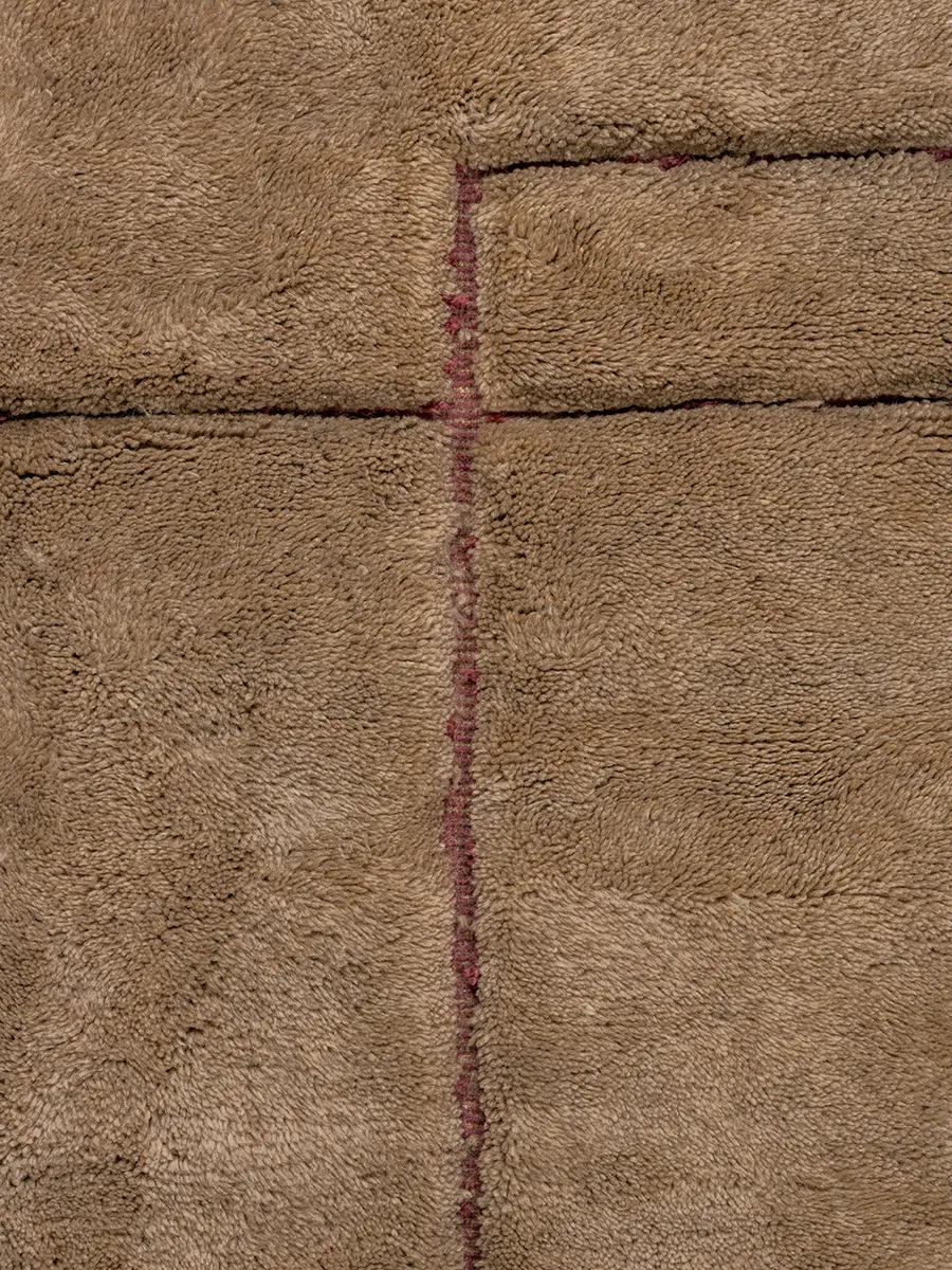 M'rirt's Earthy Hued Recessed Lines