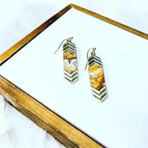 NATURAL STONE AND CHEVRON METAL EARRINGS