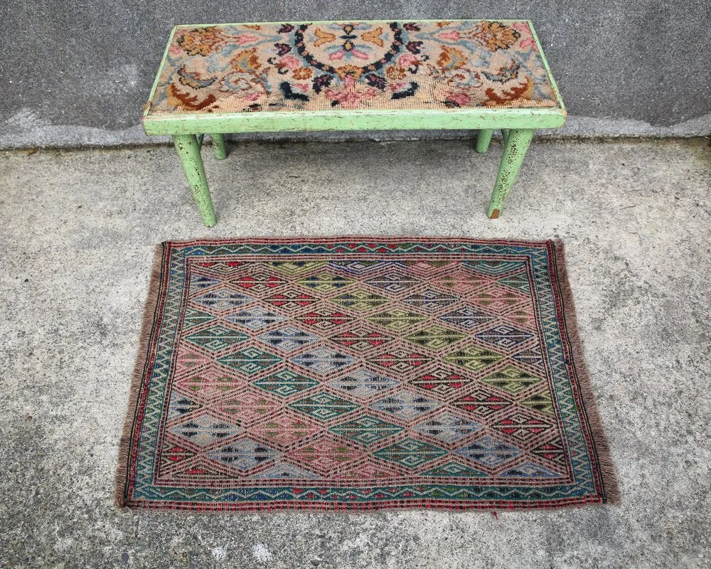 Old Mini Sivas Cicim 21inx31in