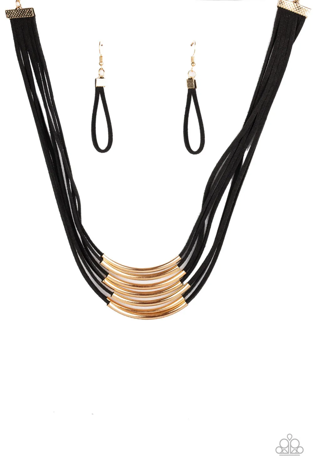 Paparazzi - Walk The WALKABOUT - Gold Necklace
