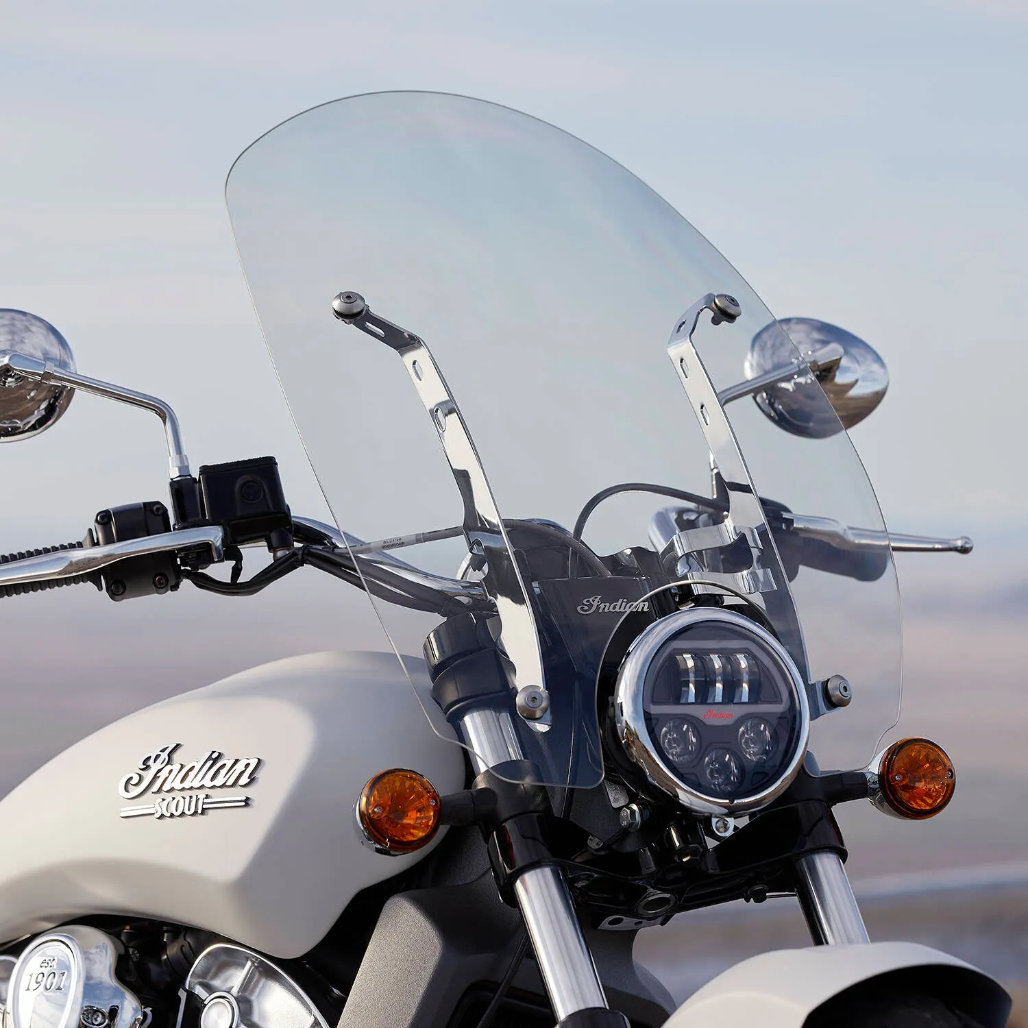 Polycarbonate 21 in. Quick Release Windshield, Chrome