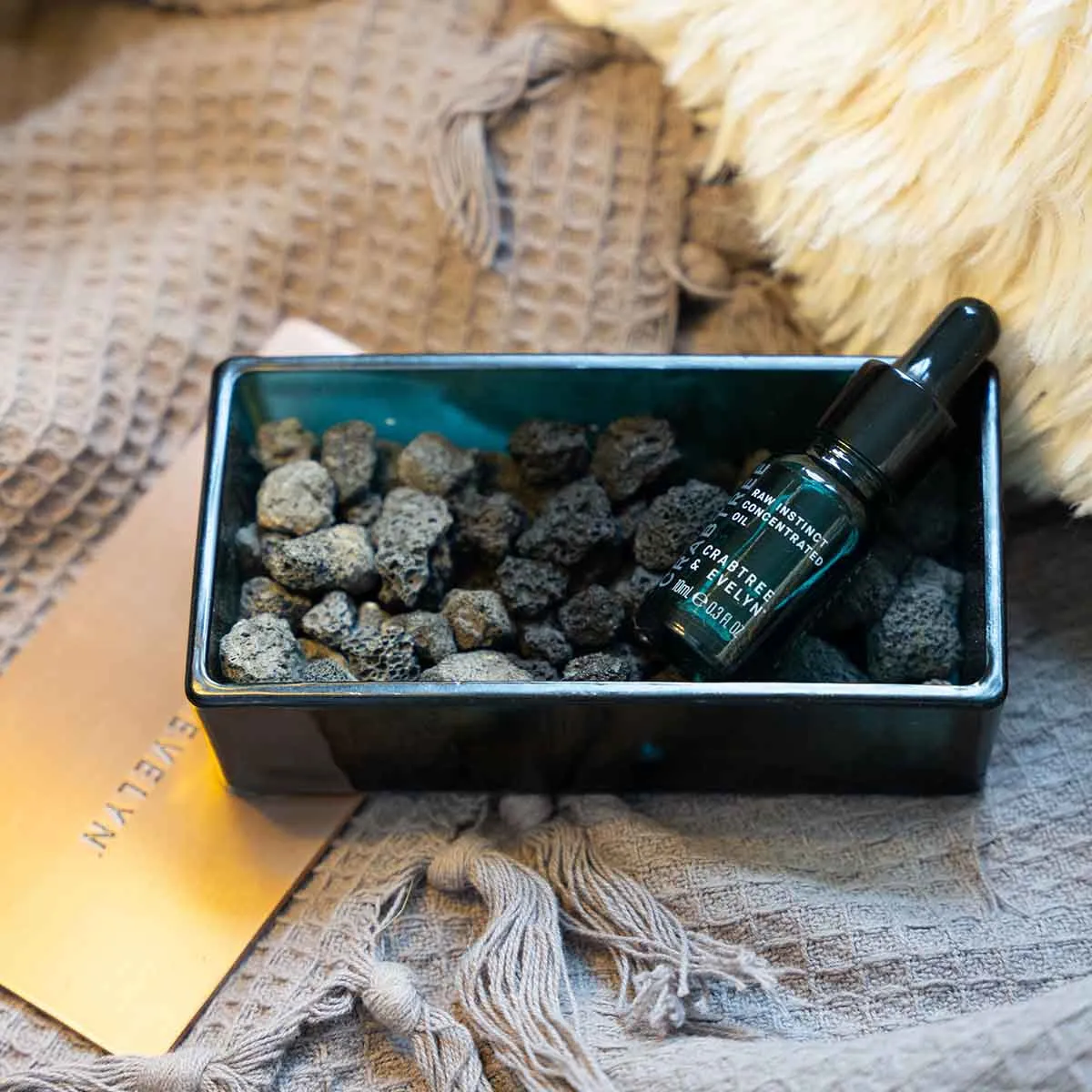 Raw Instinct Rock Diffuser Set