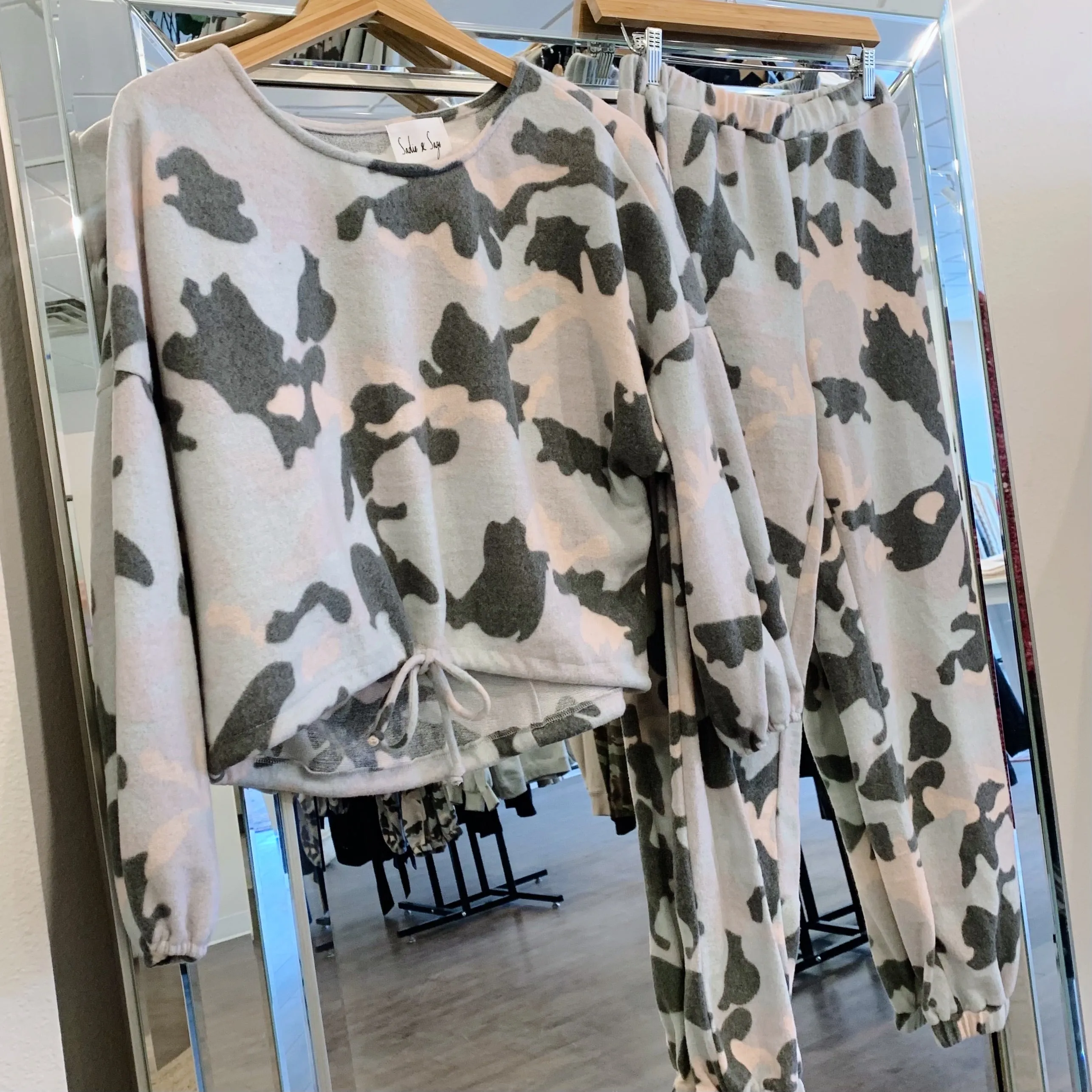 SADIE   SAGE Iris Camo Top