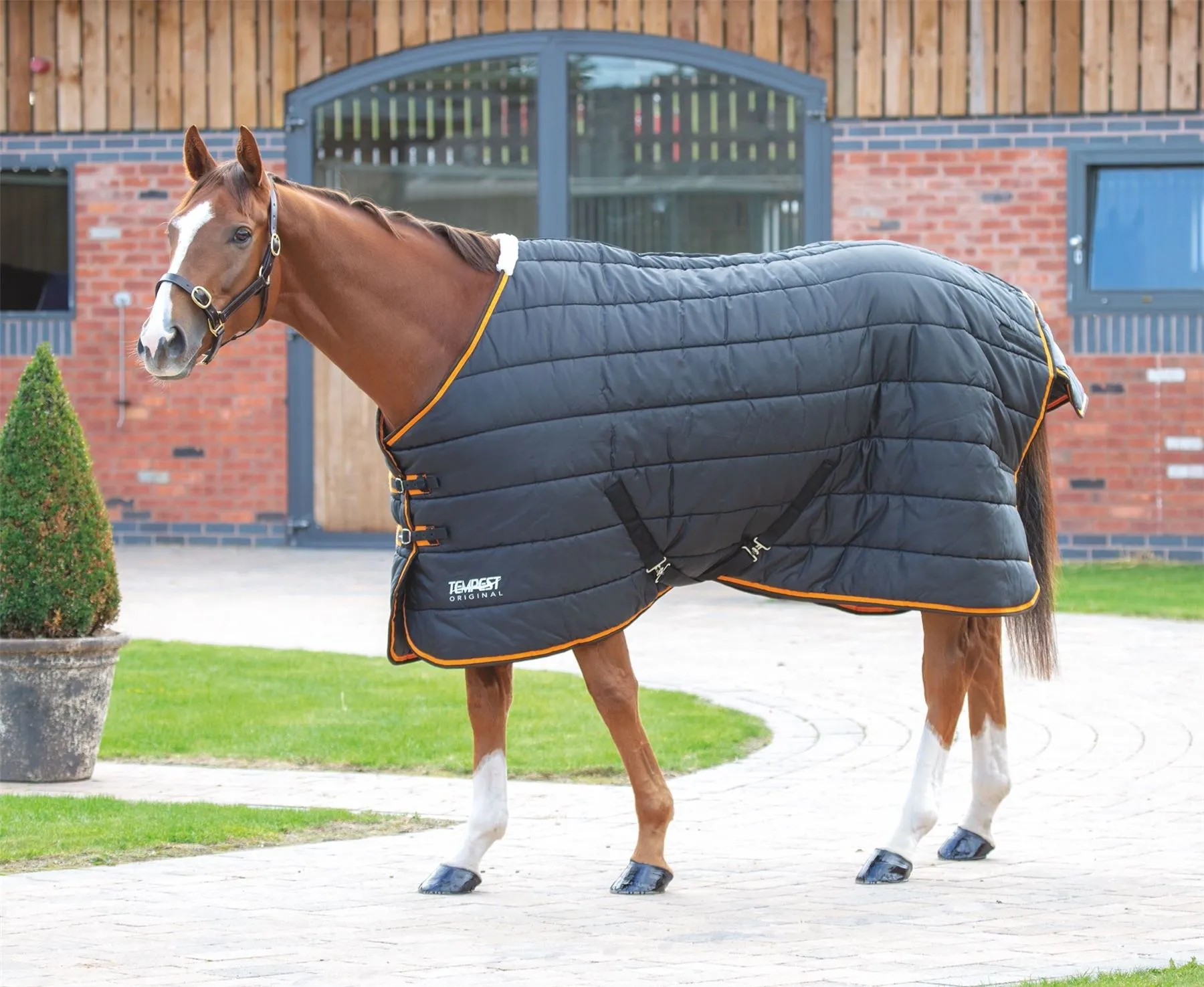 Shires Tempest Original 300 Stable Rug
