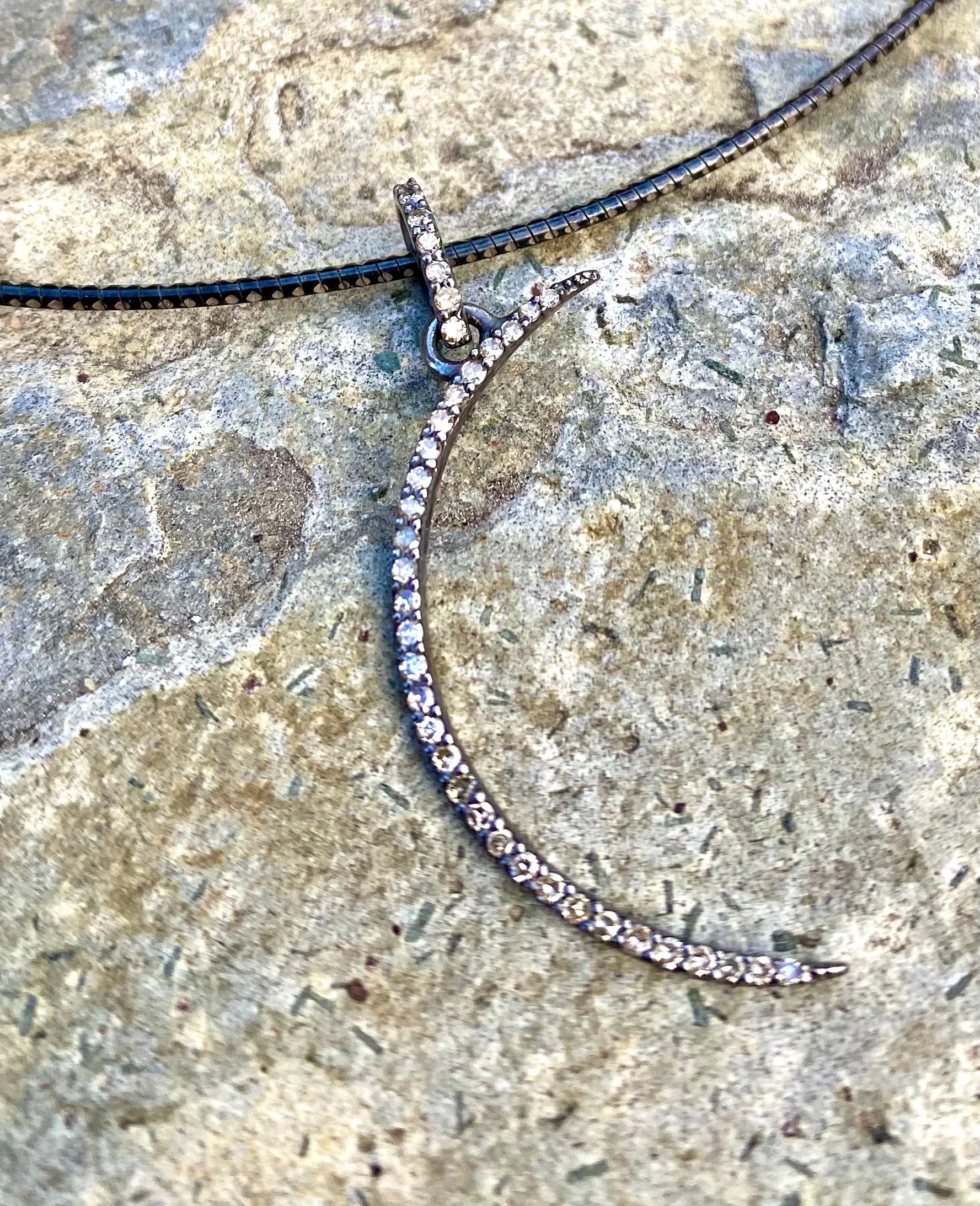 Sliver Moon Choker