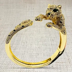Sparkly Leopard Bracelet