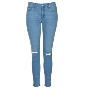 Topshop Bleach Stretchy Ripped Knee Leigh Jeans