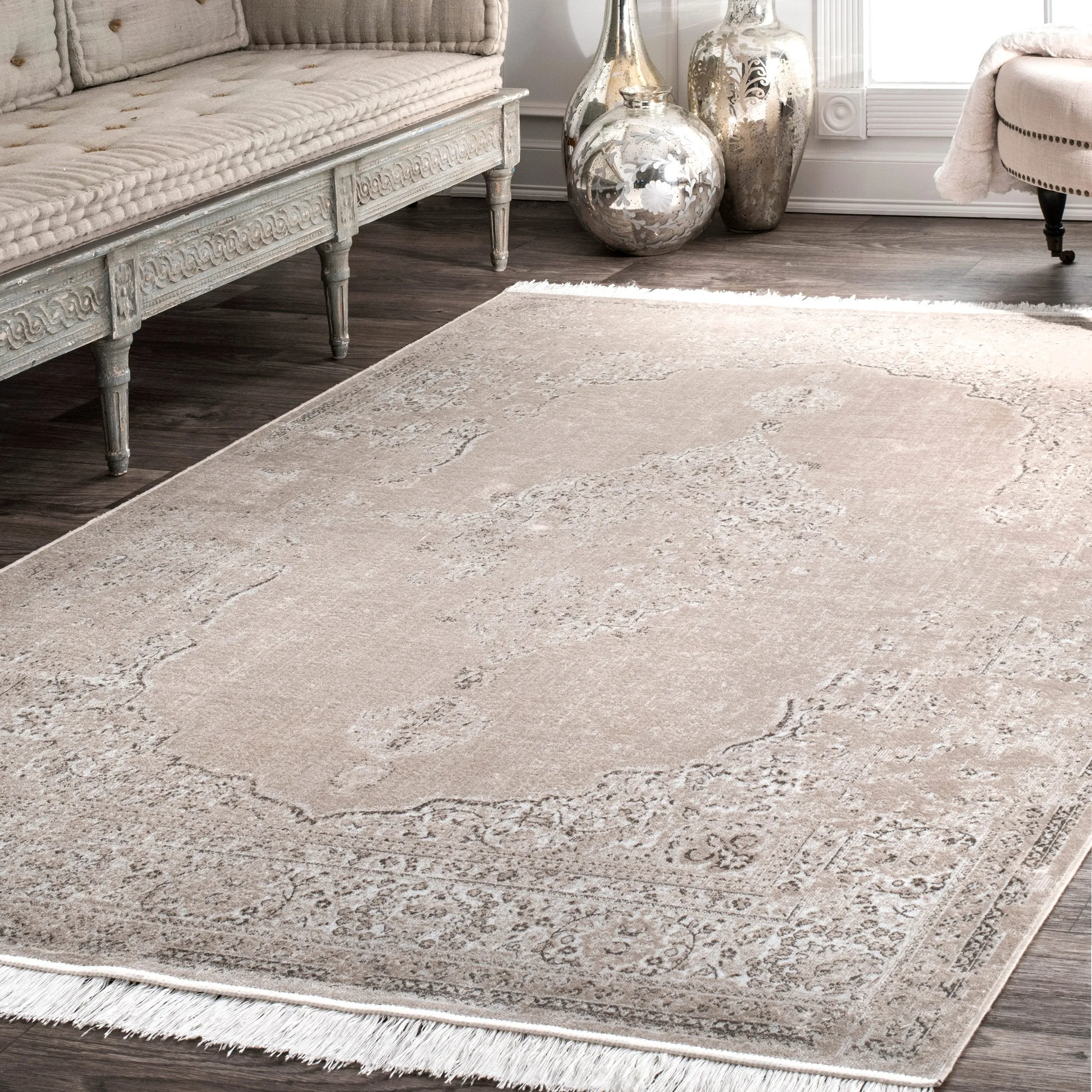 Vintage Medallion Cantrell Fringe Rug