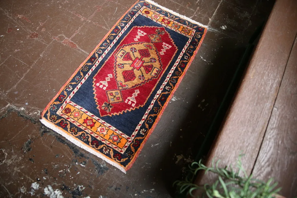 Vintage Mini Turkish Rug 1.9ftx3.5ft