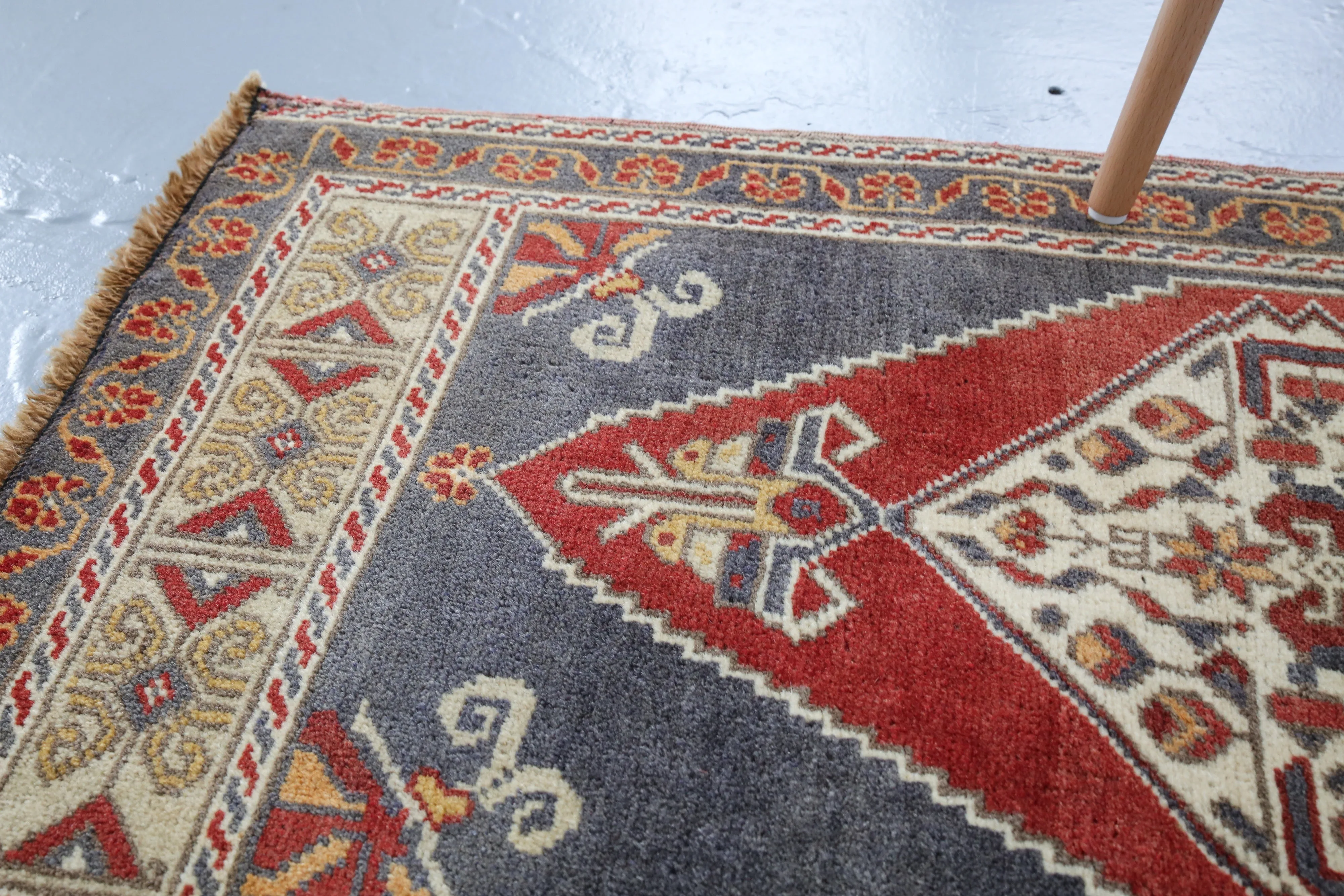 Vintage Mini Turkish Rug 1.9ftx3.9ft