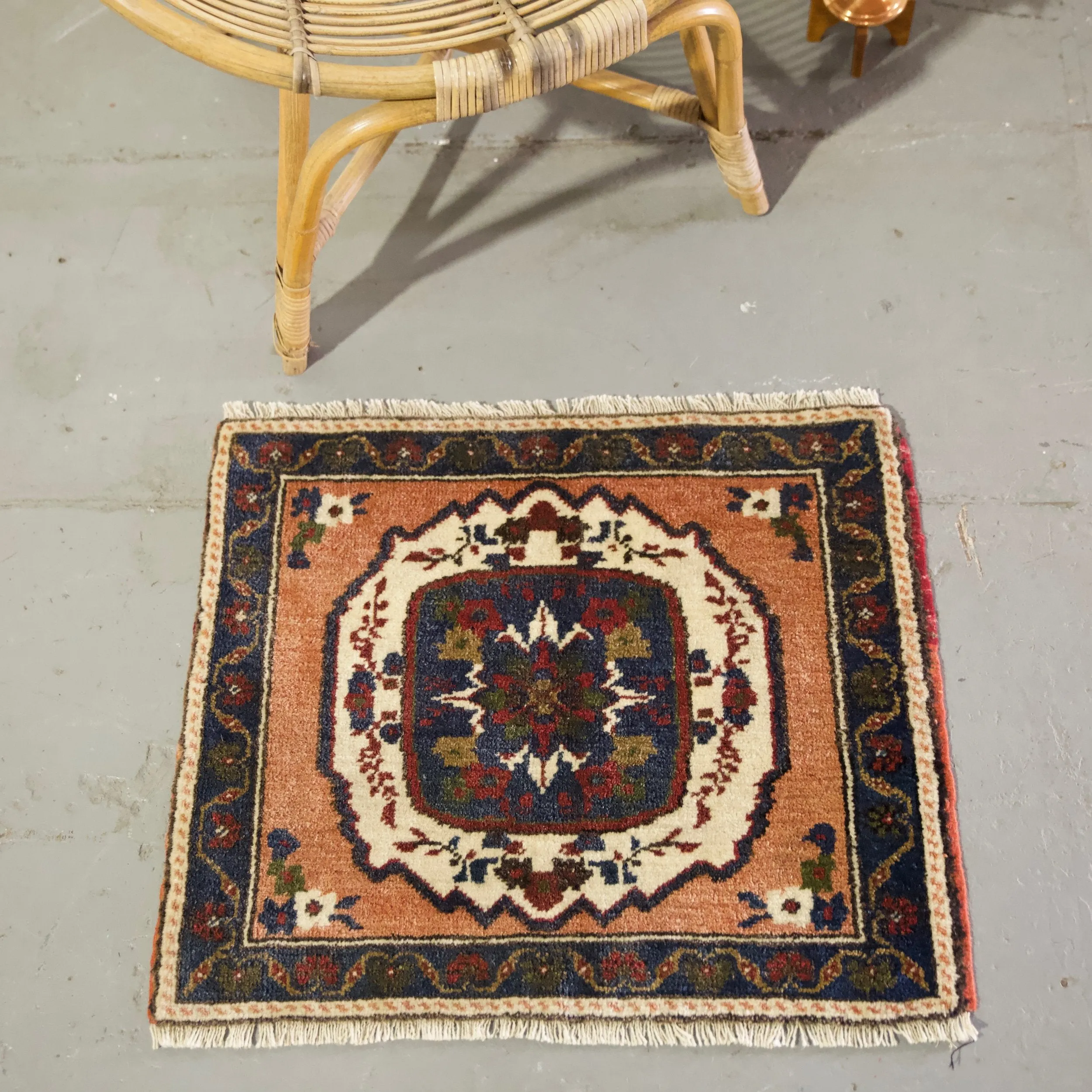 Vintage Mini Turkish Rug 23"x25.5"